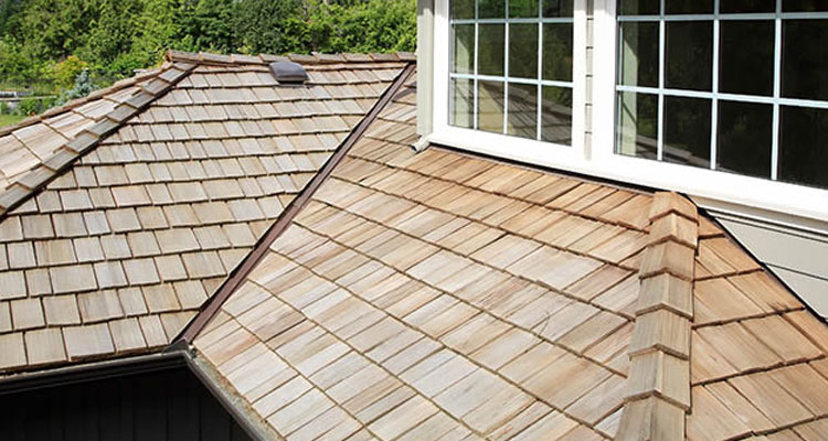 Wood Shakes Roofing Contractors Santa Fe Springs